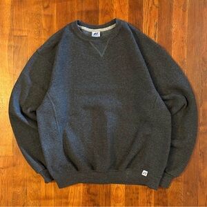 Vintage Y2K Russell Athletic Essential Charcoal Gray Crewneck Sweatshirt M